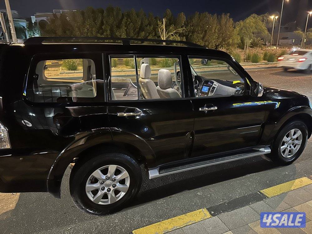 للبيع باجيرو 2019 شرط الفحص10