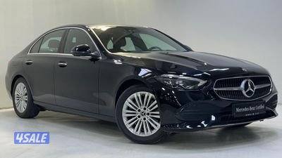 Mercedes-Benz C-Class0