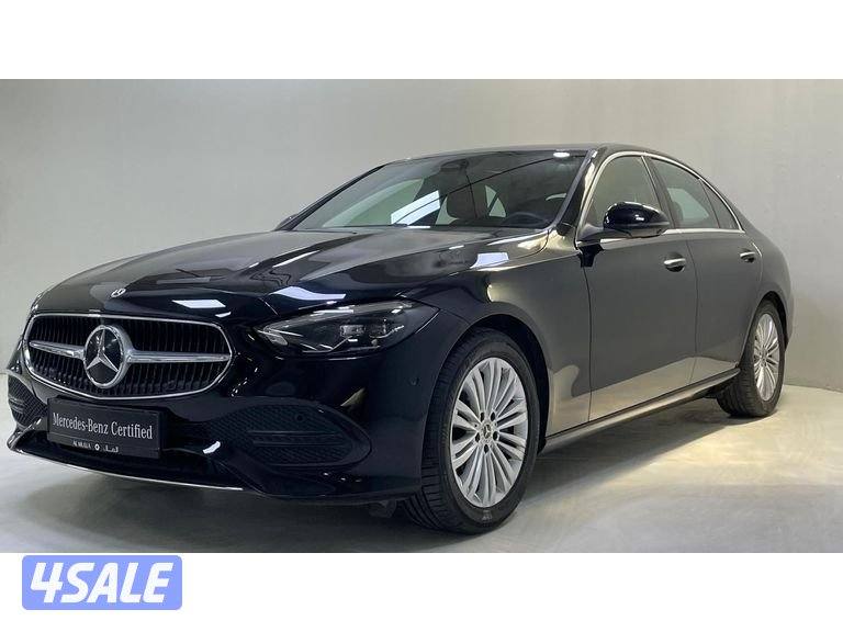 Mercedes-Benz C-Class3