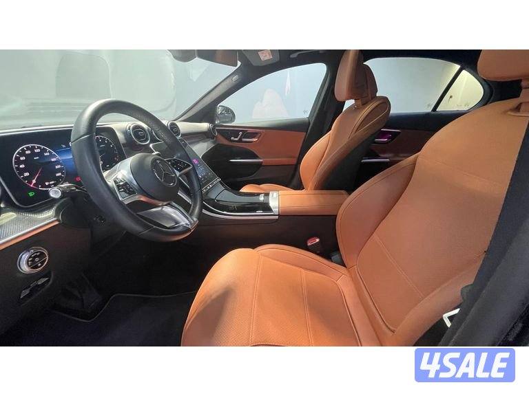 Mercedes-Benz C-Class10