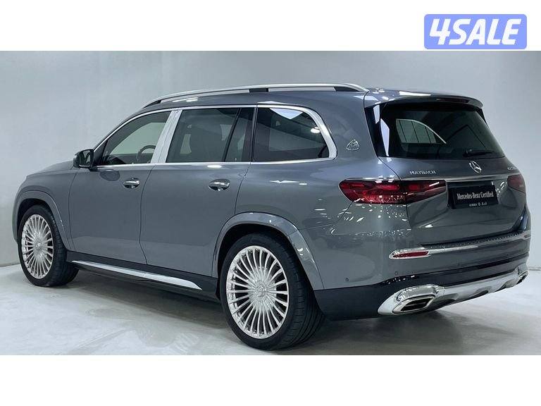 Mercedes-Benz Maybach5