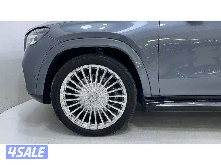 Mercedes-Benz Maybach8