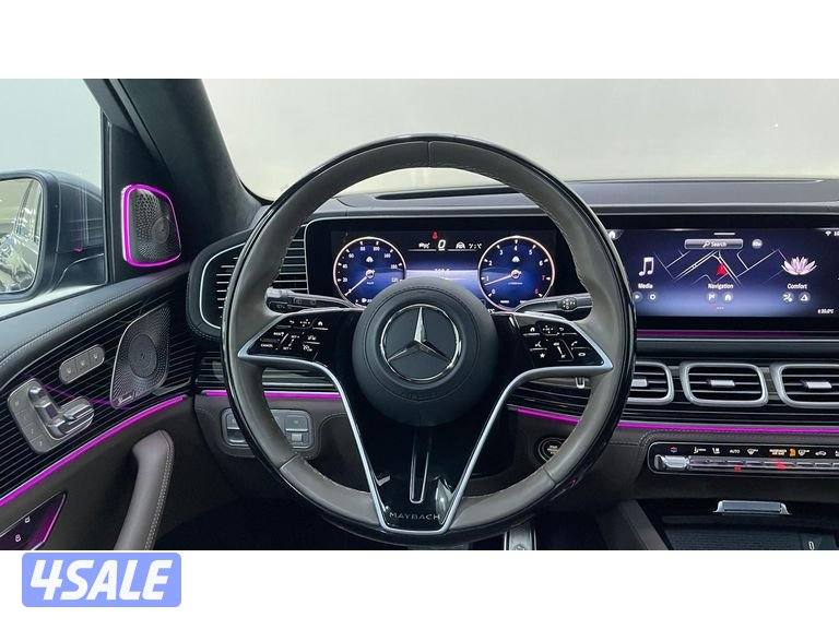 Mercedes-Benz Maybach12