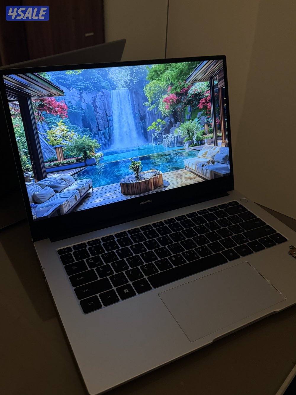 لابتوب Huawei MateBook X Pro 2022، i7، 16GB، 1TB، نظيف جدًا استعمال سنه2