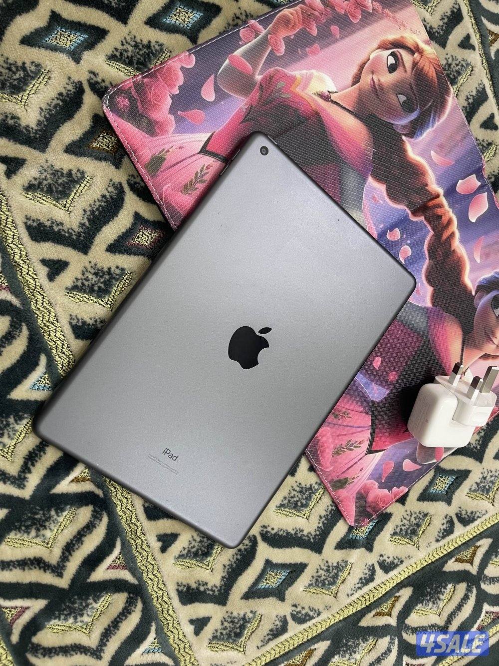 ايباد ابل 7 السابع 32 قيقا نظيف وشغال تمام تحديث جديد ومعاه أغراض كامل6