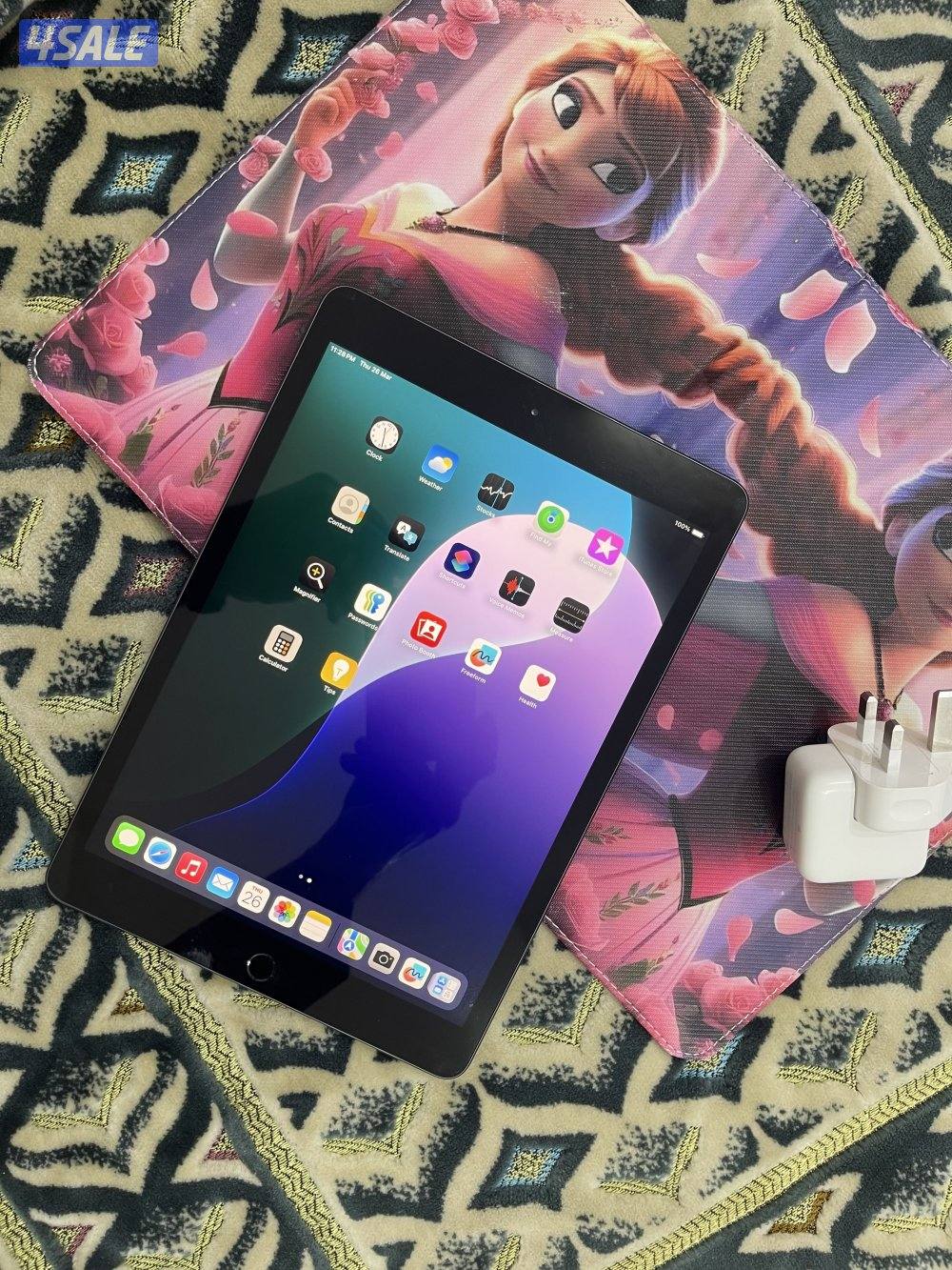 ايباد ابل 7 السابع 32 قيقا نظيف وشغال تمام تحديث جديد ومعاه أغراض كامل7