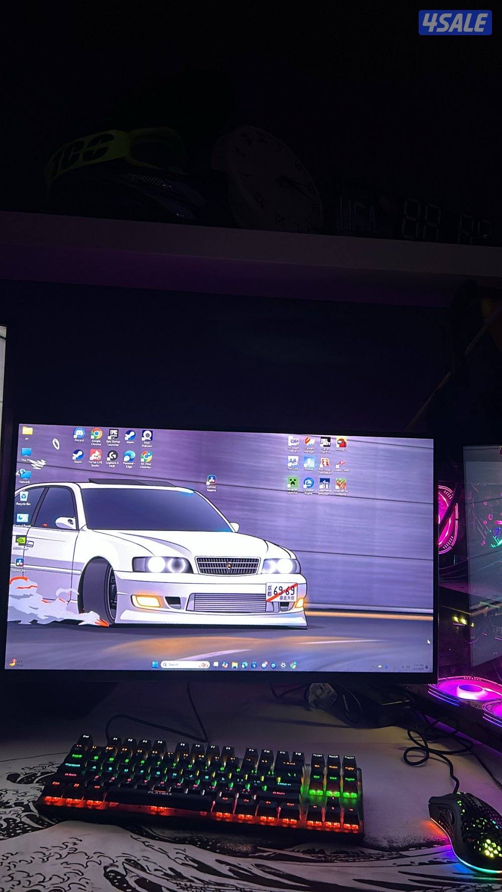 للبيع ست اب كامل بي سي و شاشتين و استاند شاشاتين و ماوس و كيبورد1