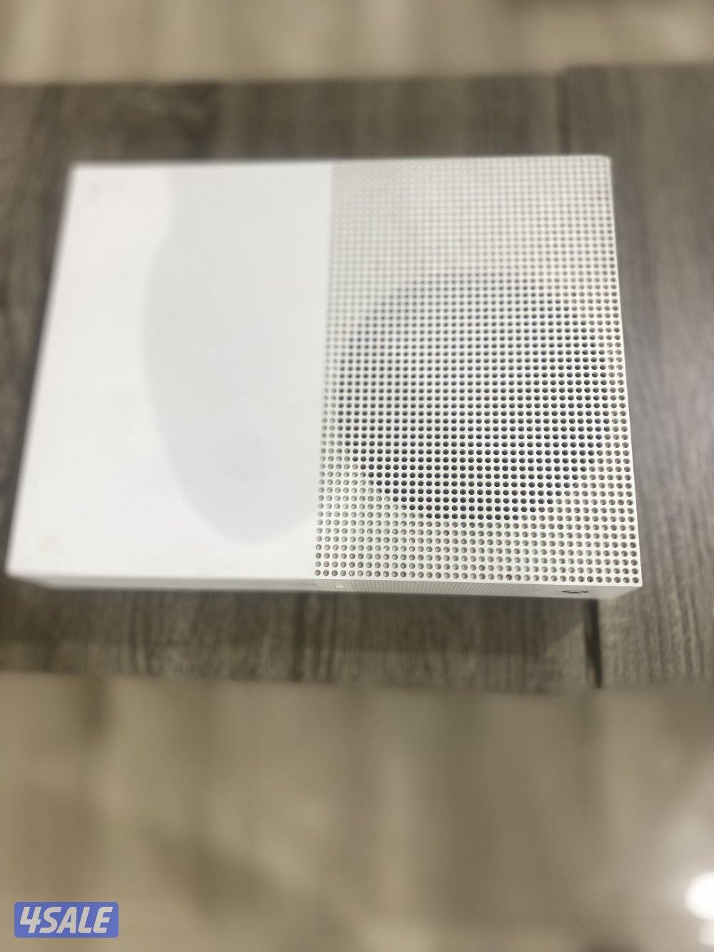 اكس بوكس ون اس تو تيرا مستعمل سنه و نص0