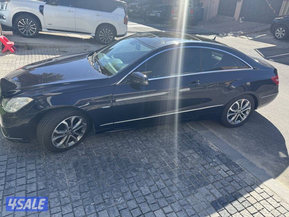 للبيع مرسيدس E2501