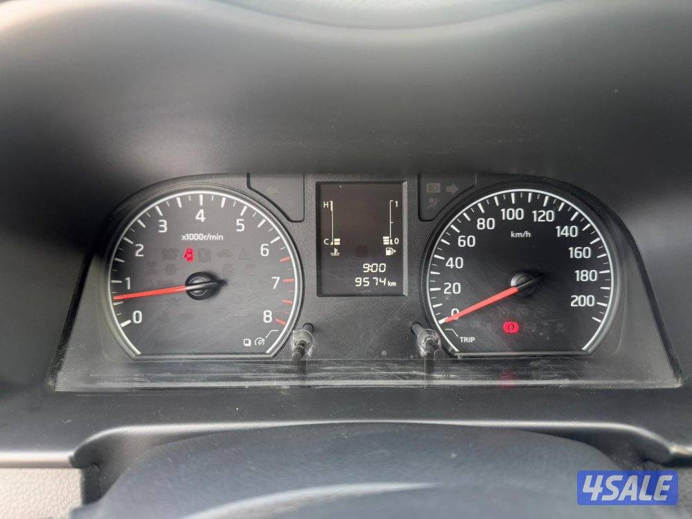 للبيع نيسان اورفان مقفل موديل 20236