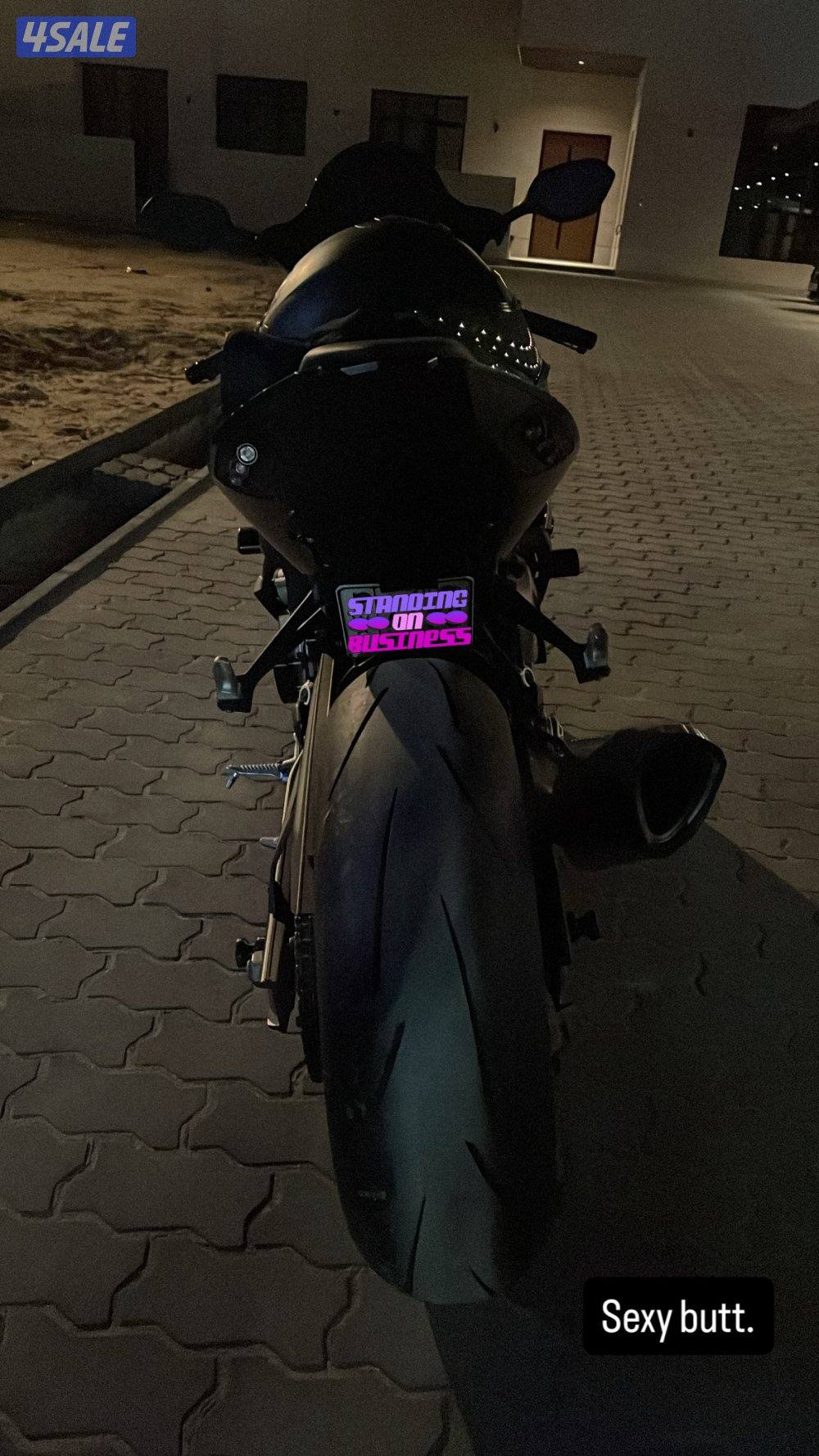 BMW S1000RR 2021 model1