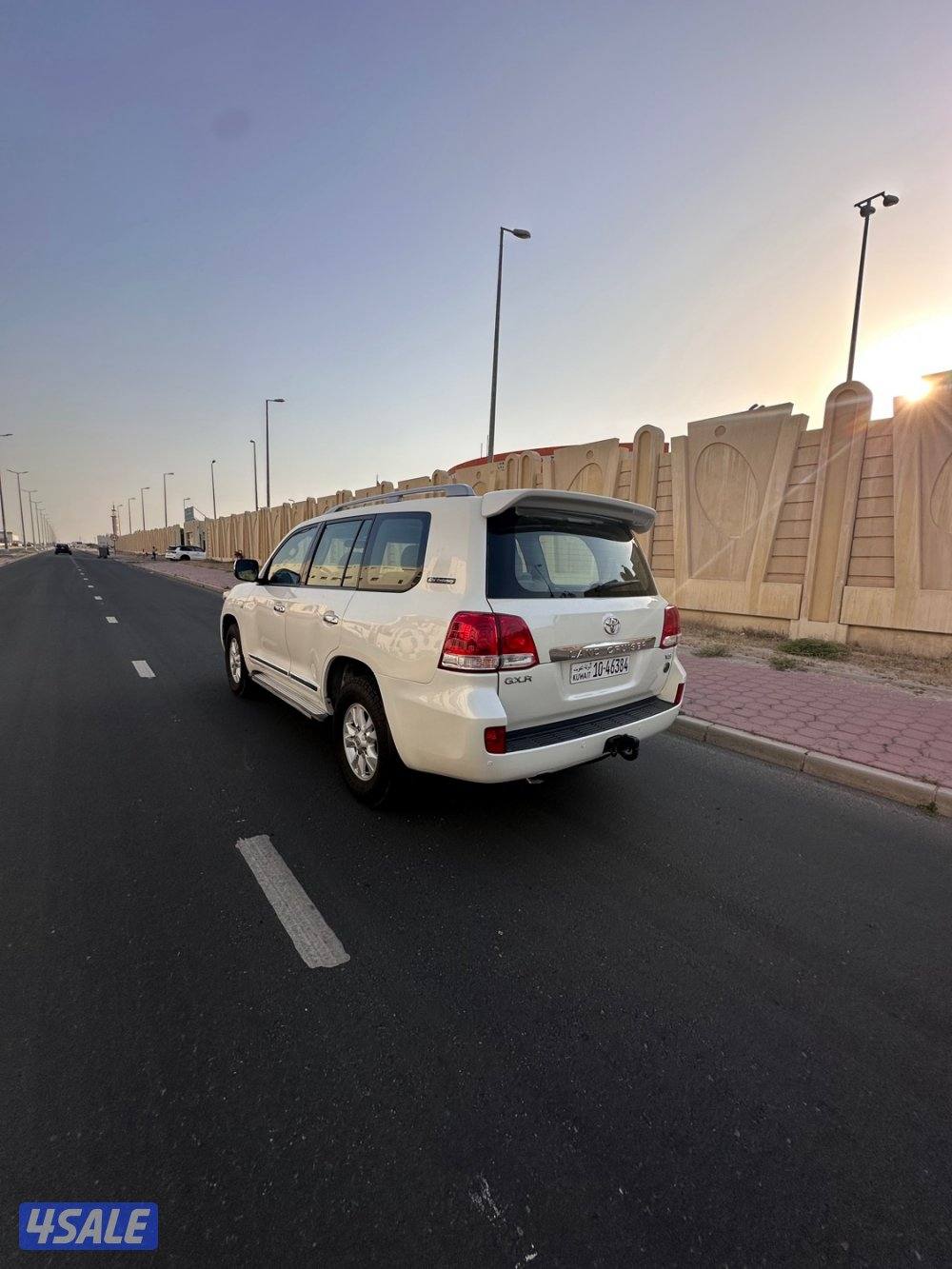 🚘 تويوتا - لاند كروزر 20114