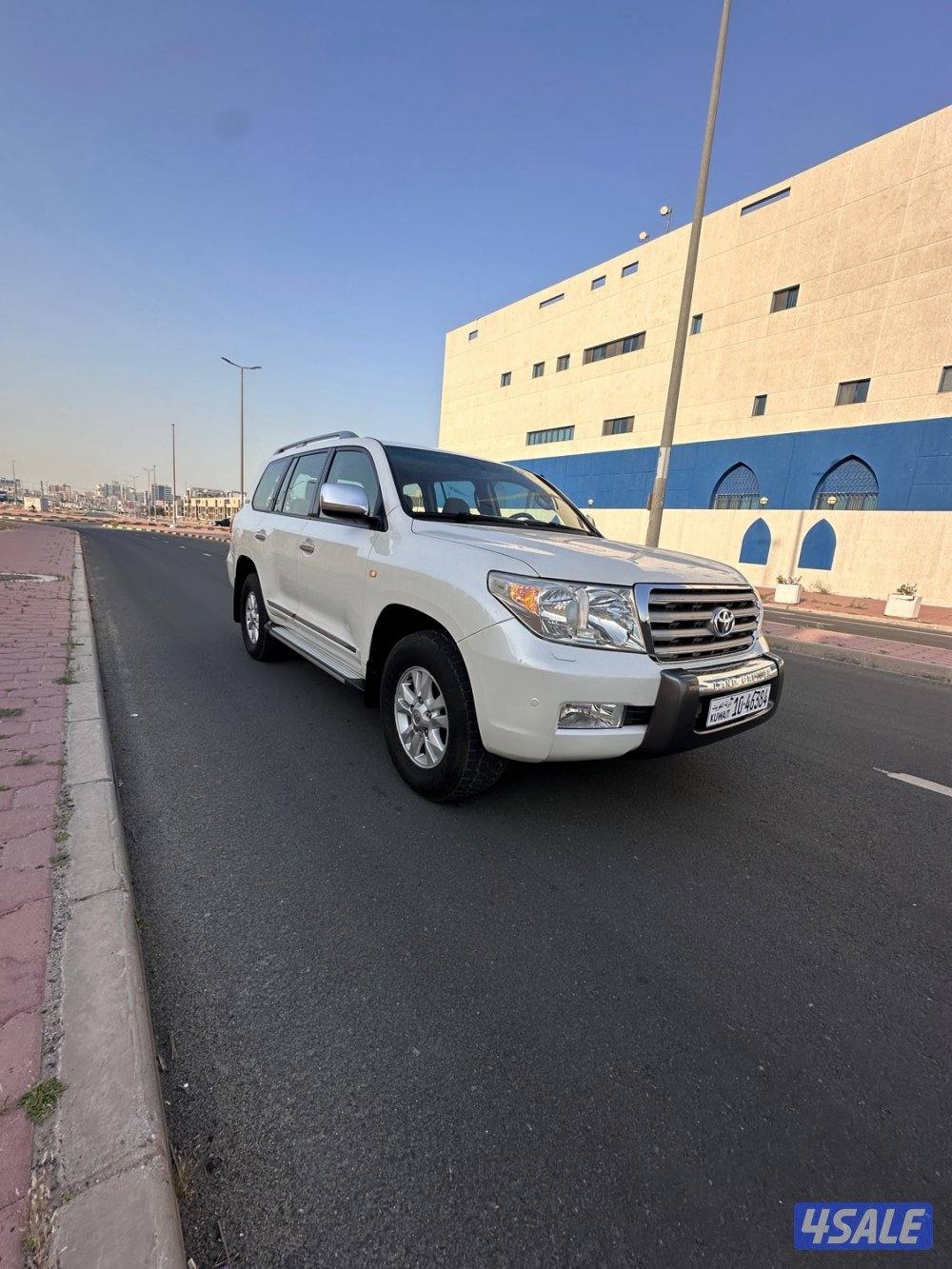 🚘 تويوتا - لاند كروزر 20117