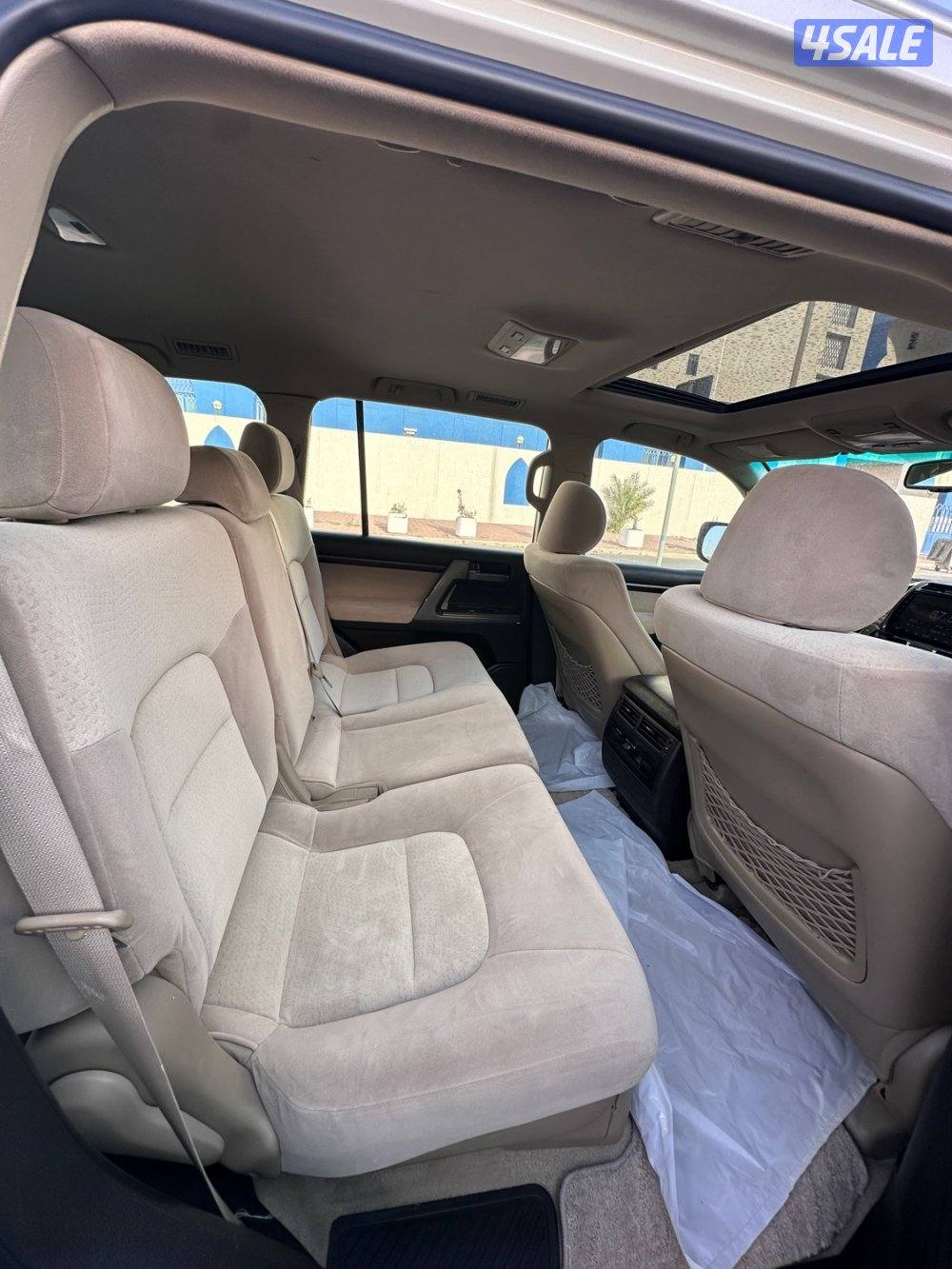 🚘 تويوتا - لاند كروزر 201110