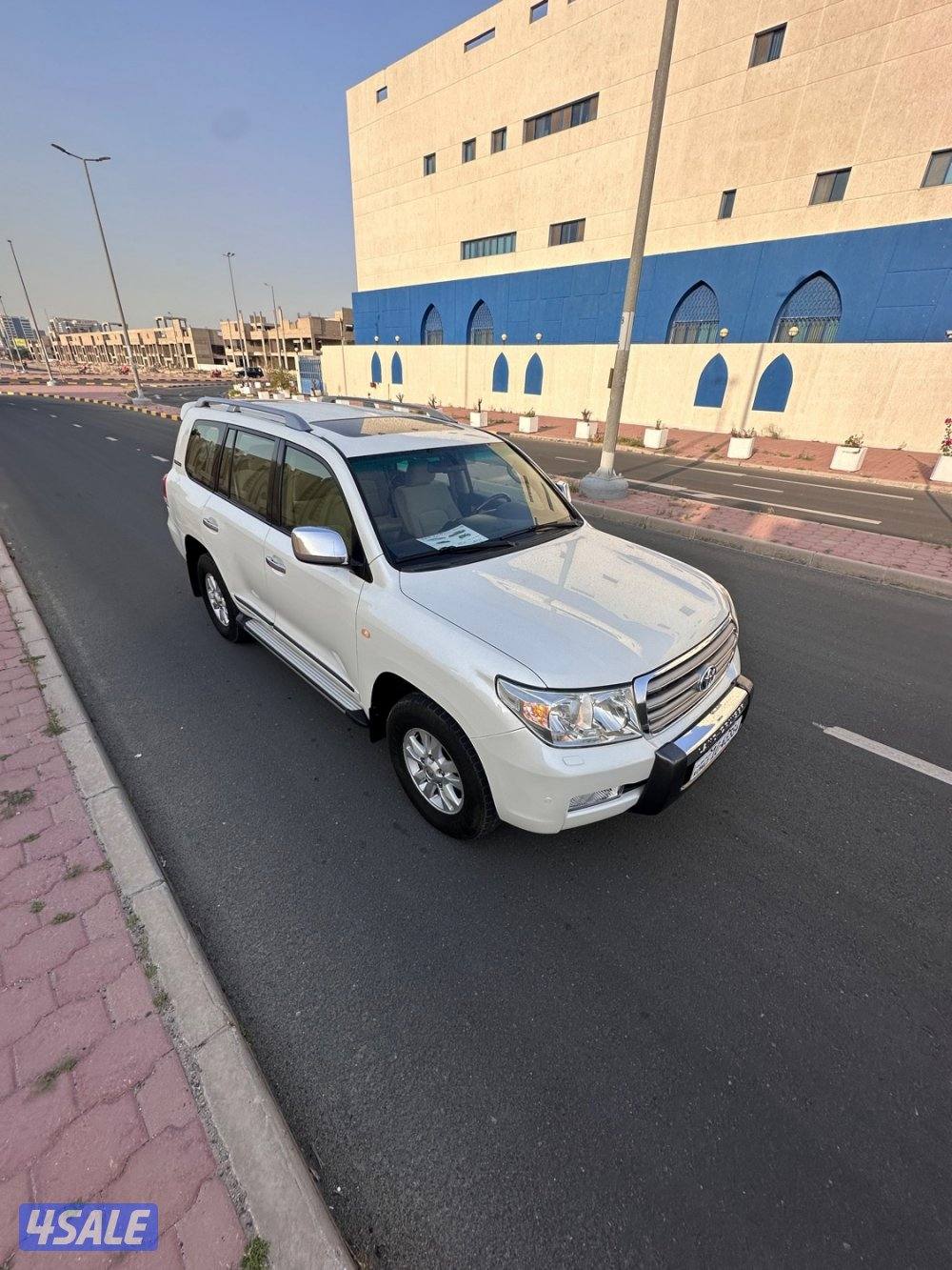 🚘 تويوتا - لاند كروزر 201115