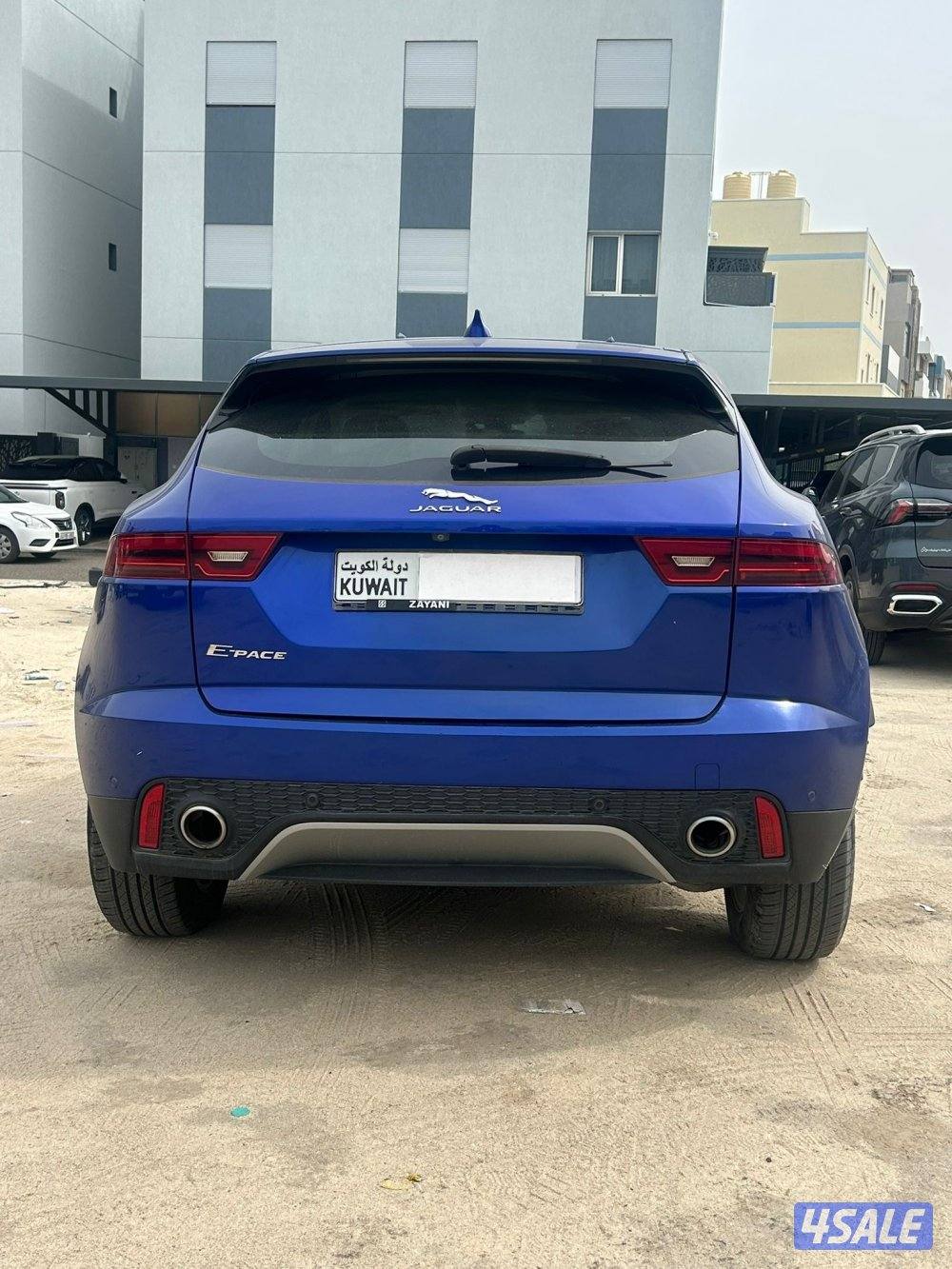 للبيع E PACE موديل 2018 ماشي 112 6 سلندر7