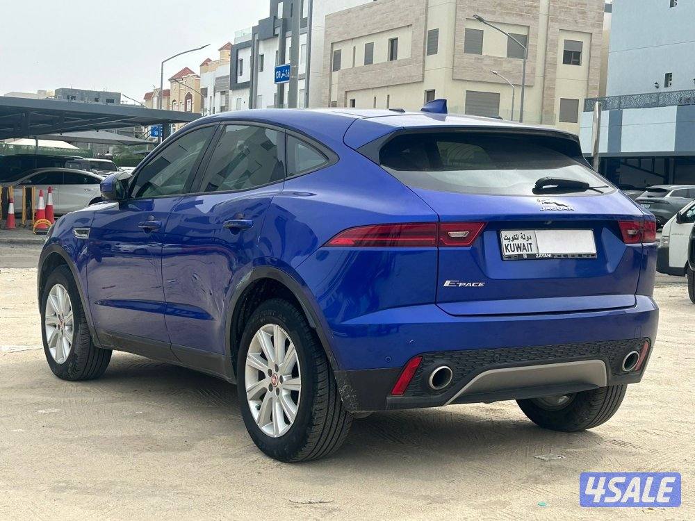 للبيع E PACE موديل 2018 ماشي 112 6 سلندر6