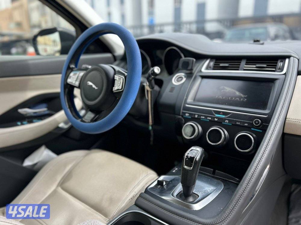 للبيع E PACE موديل 2018 ماشي 112 6 سلندر10