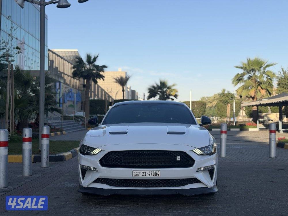 موستنق 5.0 موديل 2022 عداد 56 الف كم وارد الغانم تحت الكفاله2