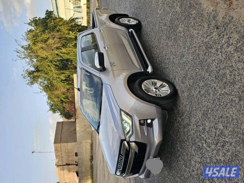 وانيت ايسوزو 2022 DMX ديزل1