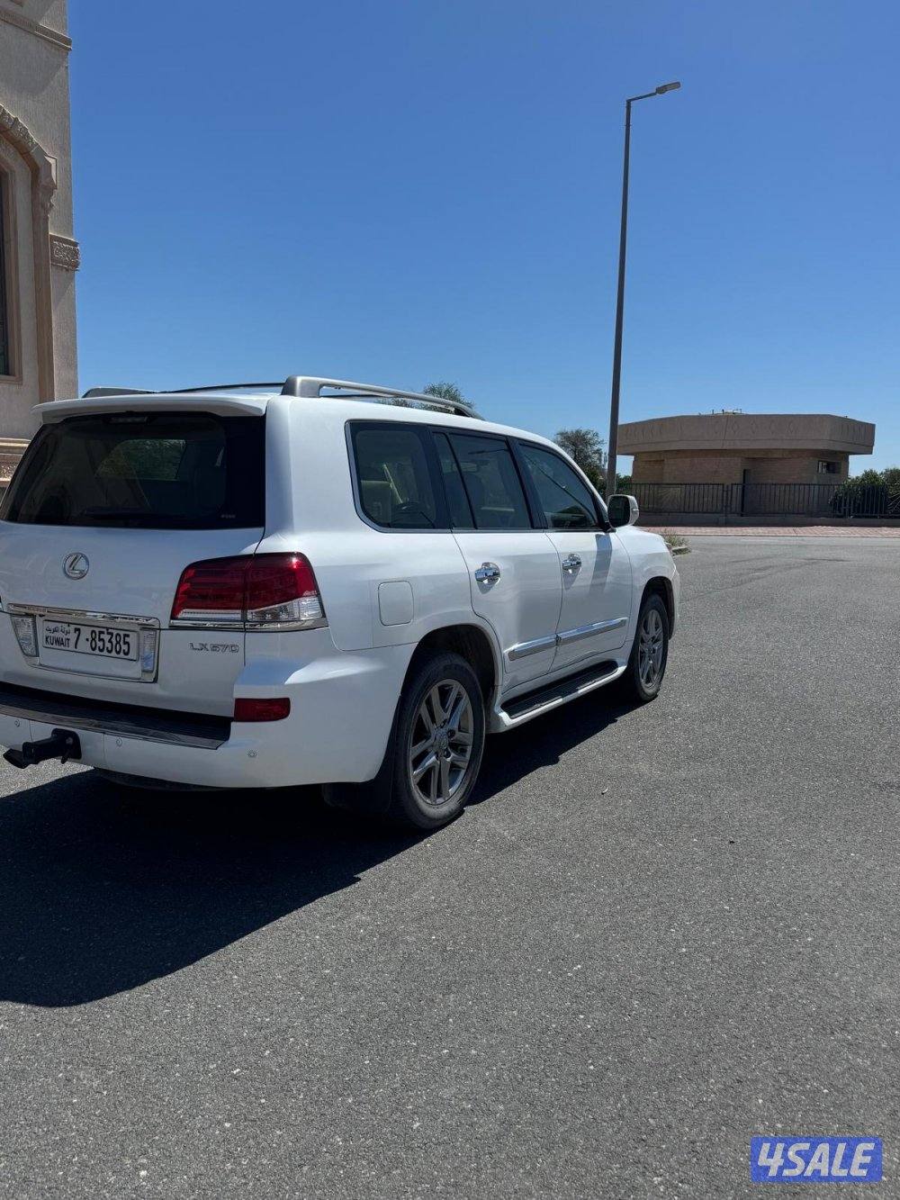 للبيع لكزس LX 5702