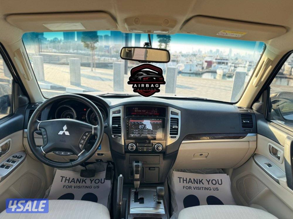 باجيرو موديل 2021 
عداد 89 الف 
ماكينه 3.5 سى سى صبغ الوكالة10