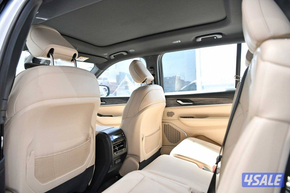 جيب جراند شيروكي لميتد4