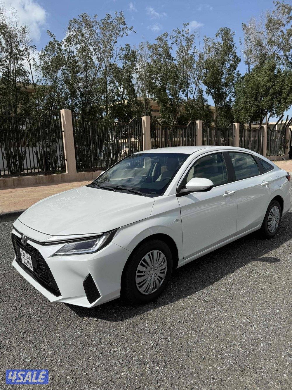 للبيع تويوتا ياريس 20231