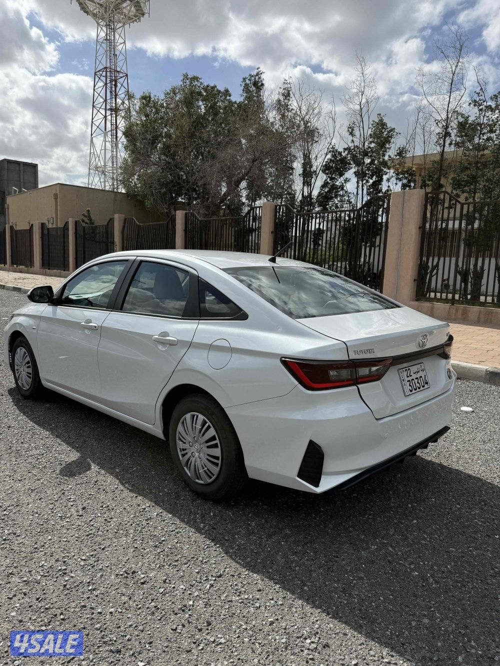 للبيع تويوتا ياريس 20234