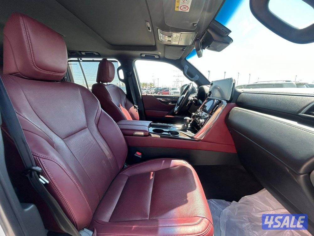 لكزس LX600 درجة ثانيه  twinturbo .V6 موديل 2023 ماشى 82.000 k.m5