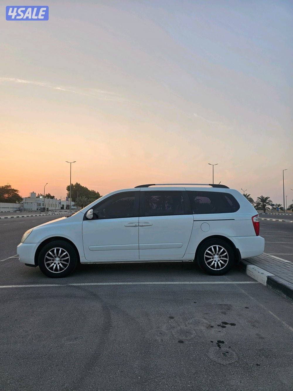 للبيع كرنفال عائليه نظيفه9