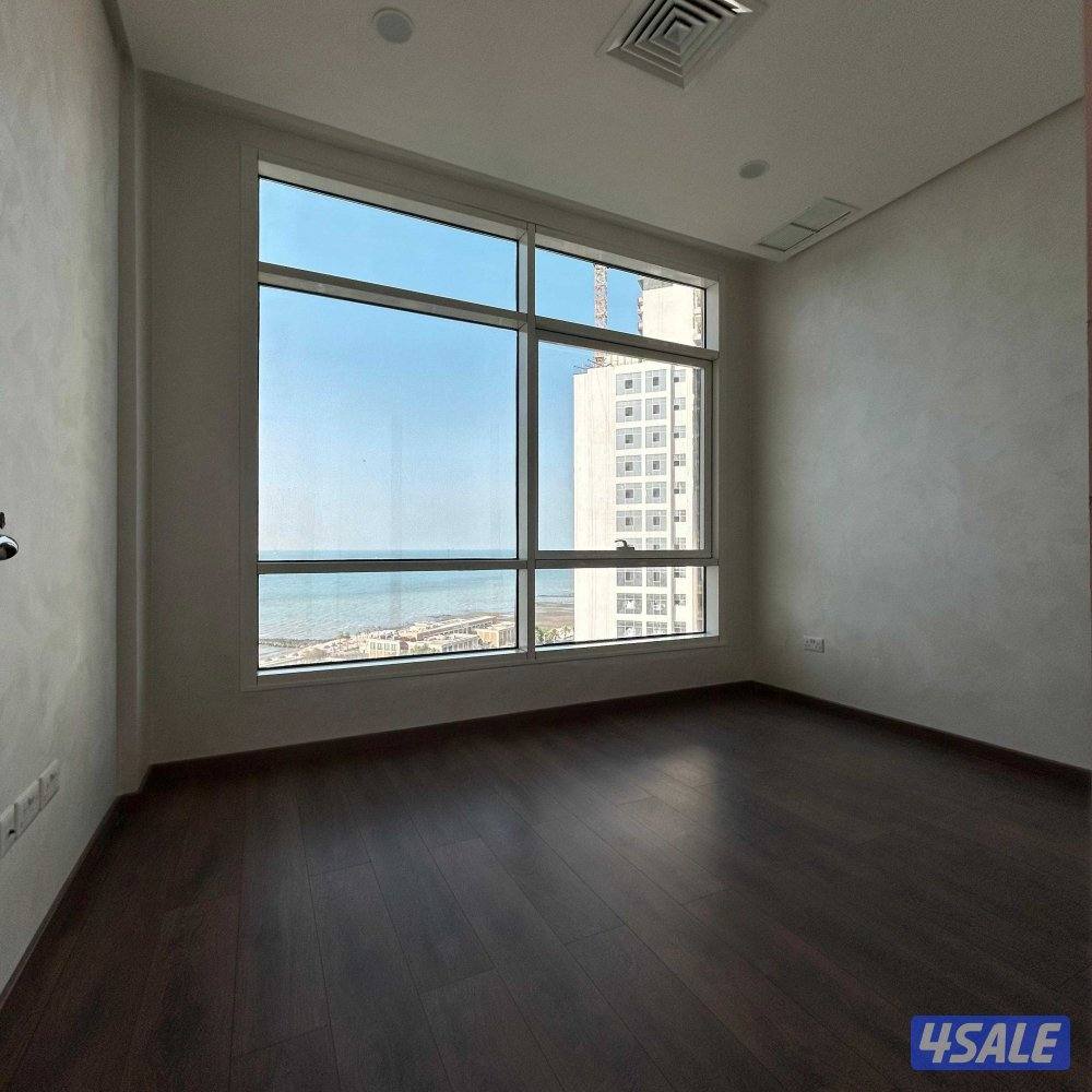 شقة نصف مفروشة للإيجار في شرق1