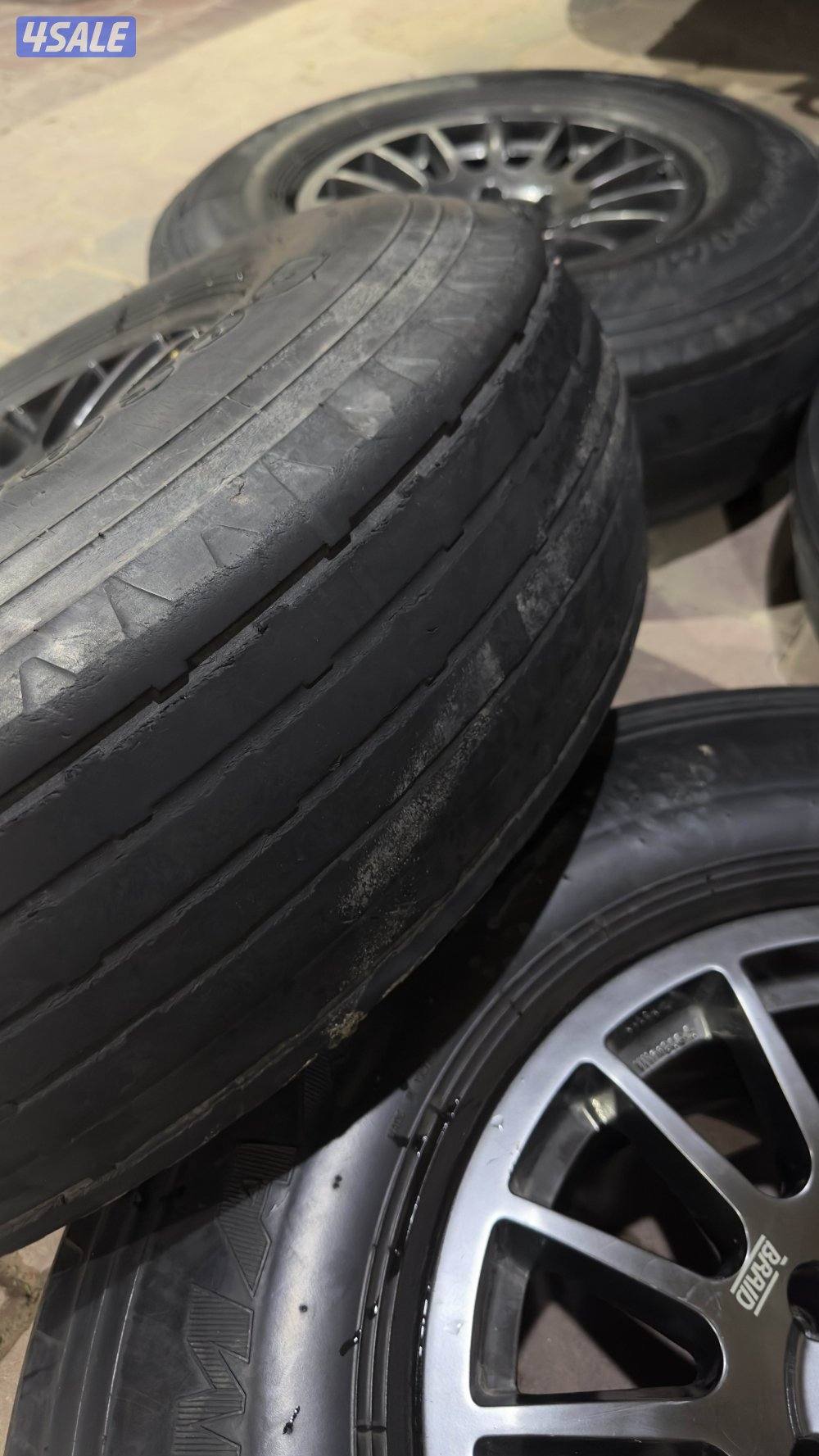 للبيع 4 رنقات برايد اسباني اصلي مع 4 بوالين نص عمر4