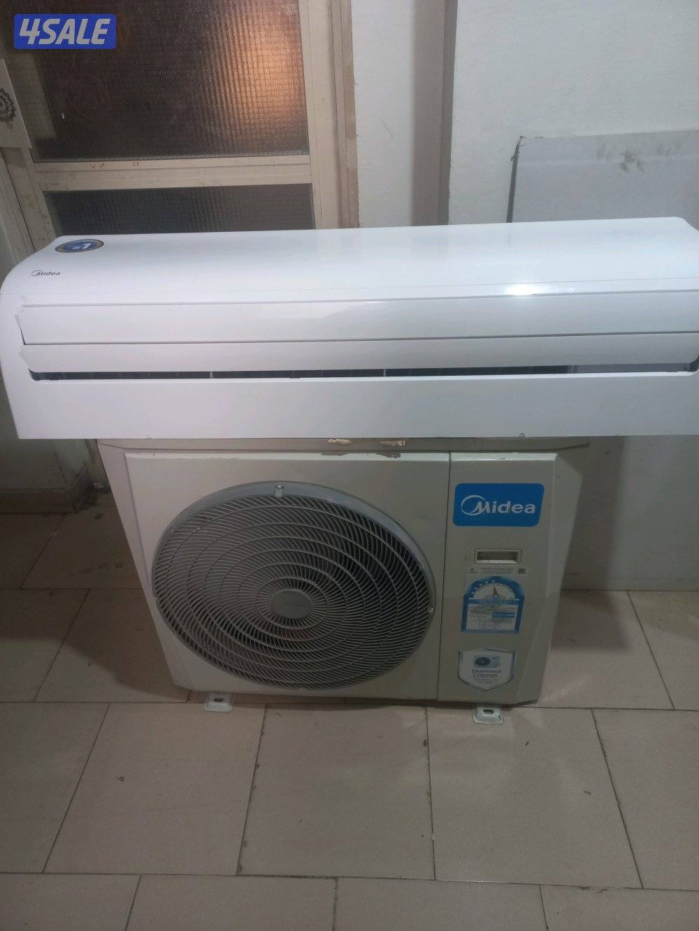 وحدة تكييف 2.5 طن موديل حديث 2023 بحالة ممتازة0