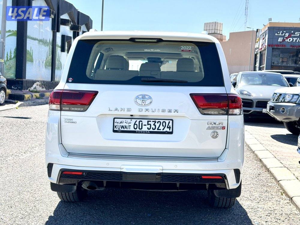 تويوتا لاندكروزر GXR  توين تيربو 2022 الساير5