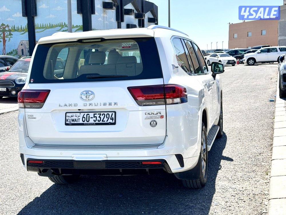 تويوتا لاندكروزر GXR  توين تيربو 2022 الساير6