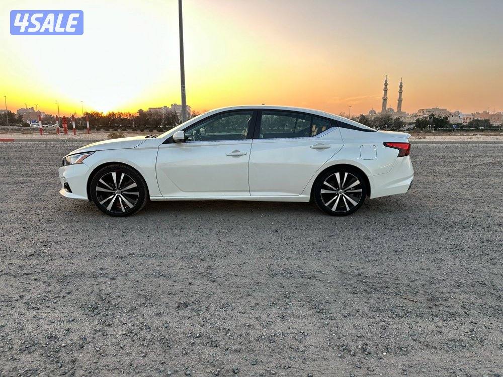 نيسان التيما 2019 بحالة ممتازة7