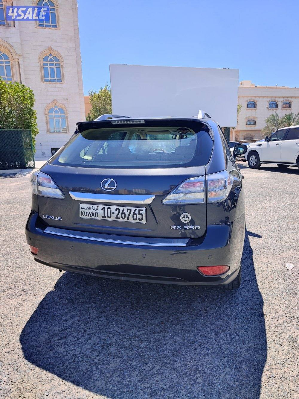 لكزس 2010 مالك الاول سيرفس وكاله5