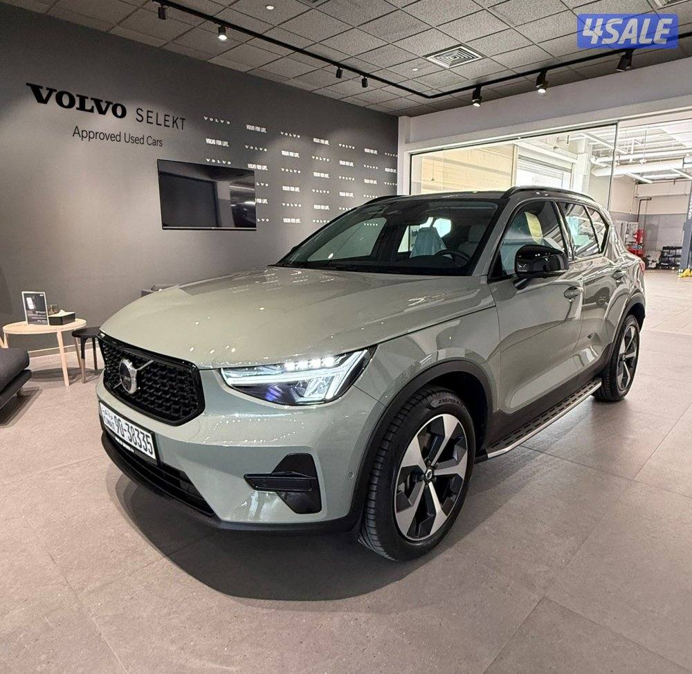 للبيع XC40 20250