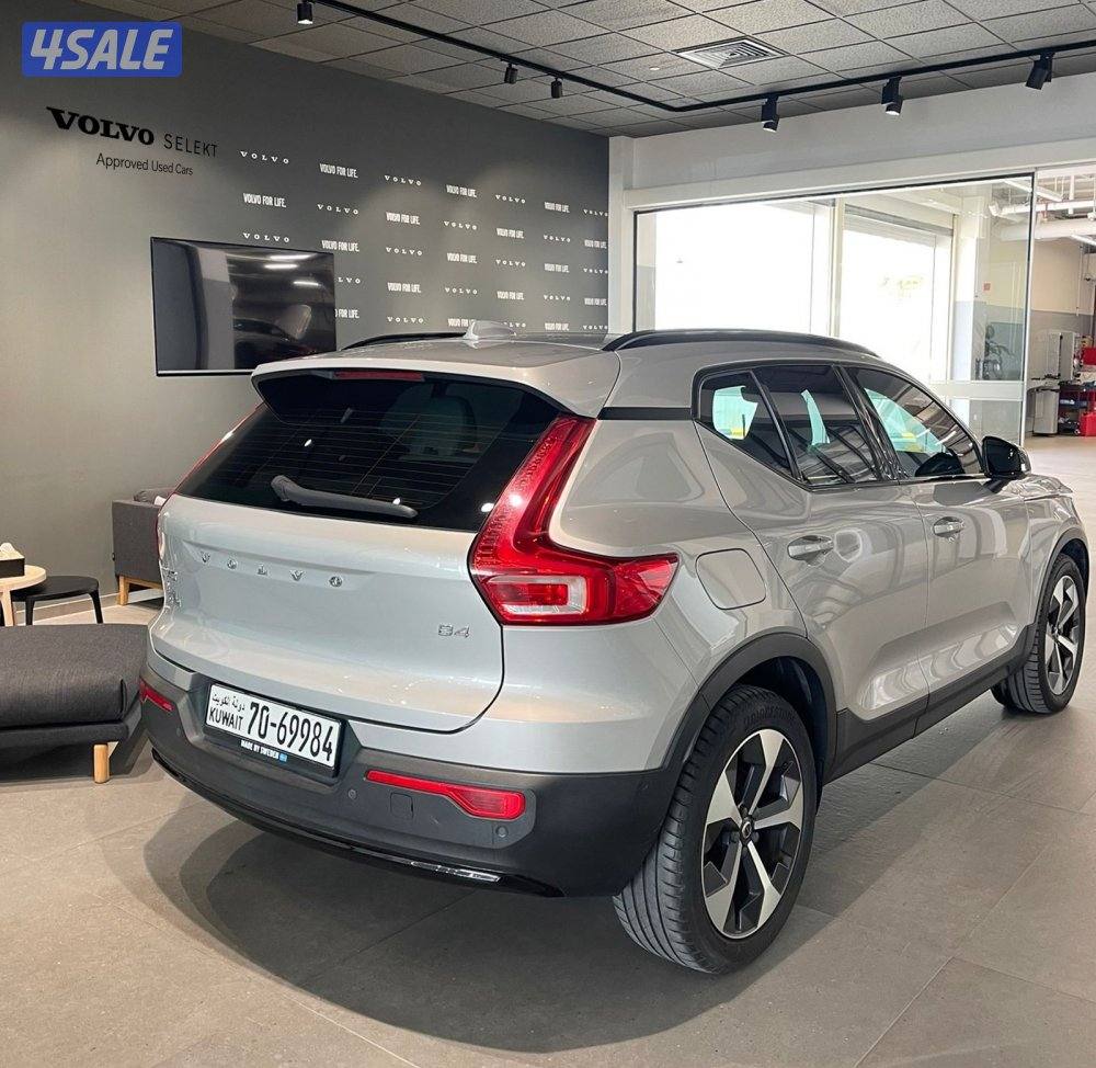 للبيع XC40 20232