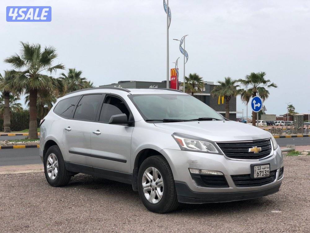 للبيع شيفروليه ترافيرس موديل 20154