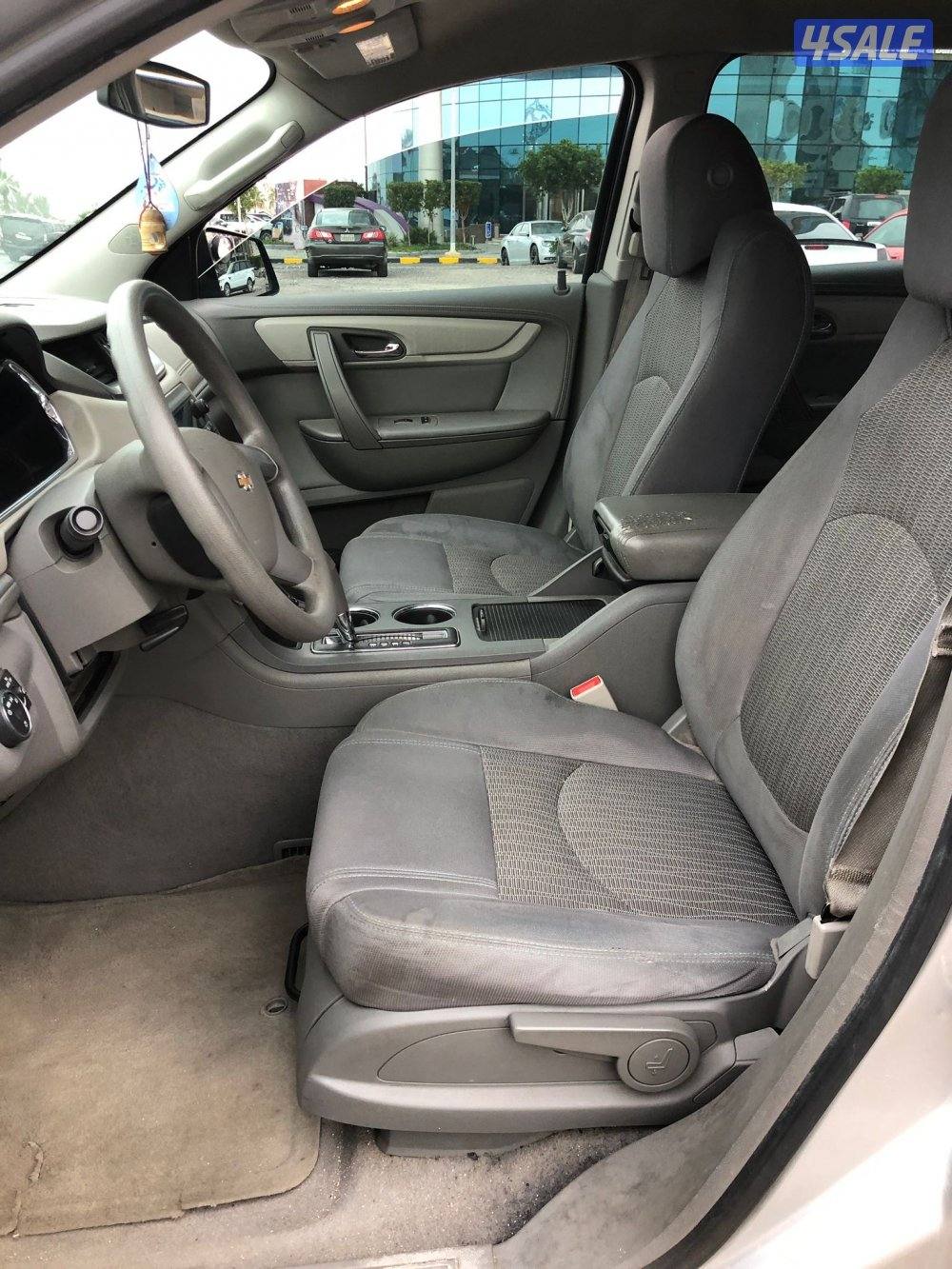 للبيع شيفروليه ترافيرس موديل 20156