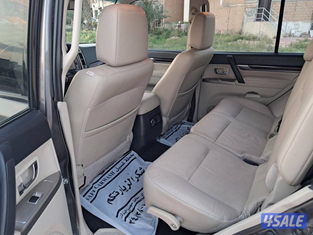 للبيع باجيرو موديل 2020 ماشي 148 الف مكينه الكبير 38007