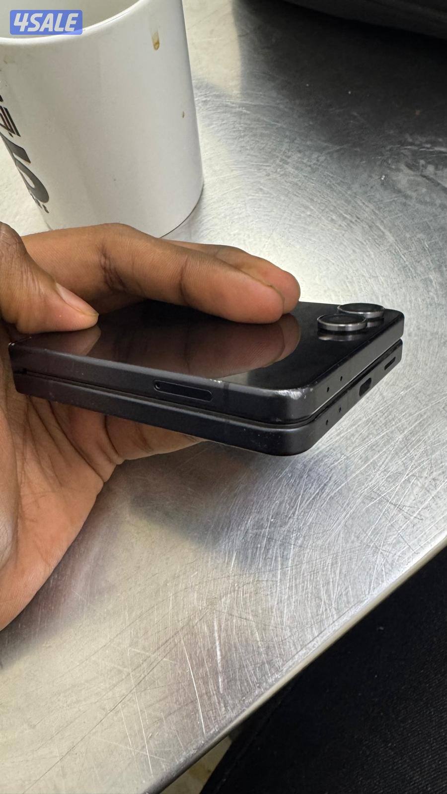 Samsung Galaxy Z Flip 7 | 6 Months Warranty | Full Box & Accessories2