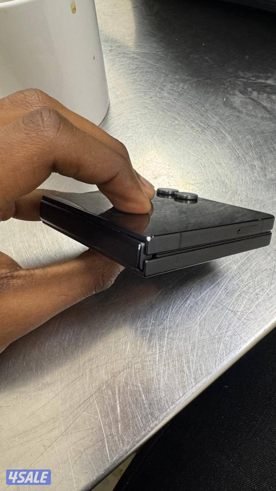 Samsung Galaxy Z Flip 7 | 6 Months Warranty | Full Box & Accessories3