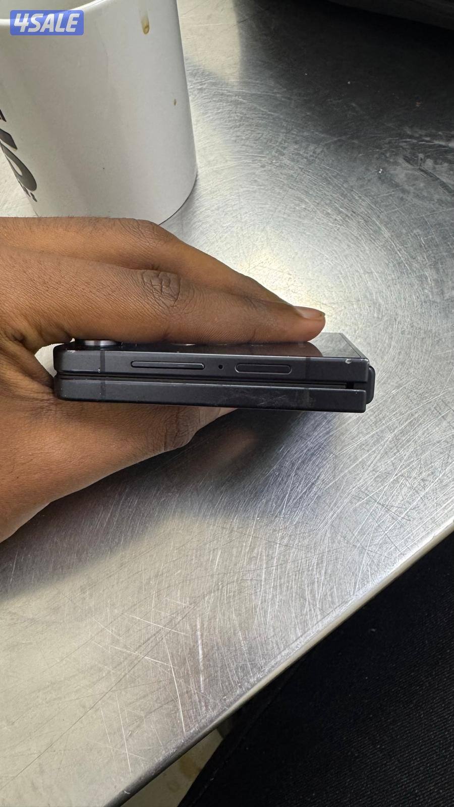 Samsung Galaxy Z Flip 7 | 6 Months Warranty | Full Box & Accessories5