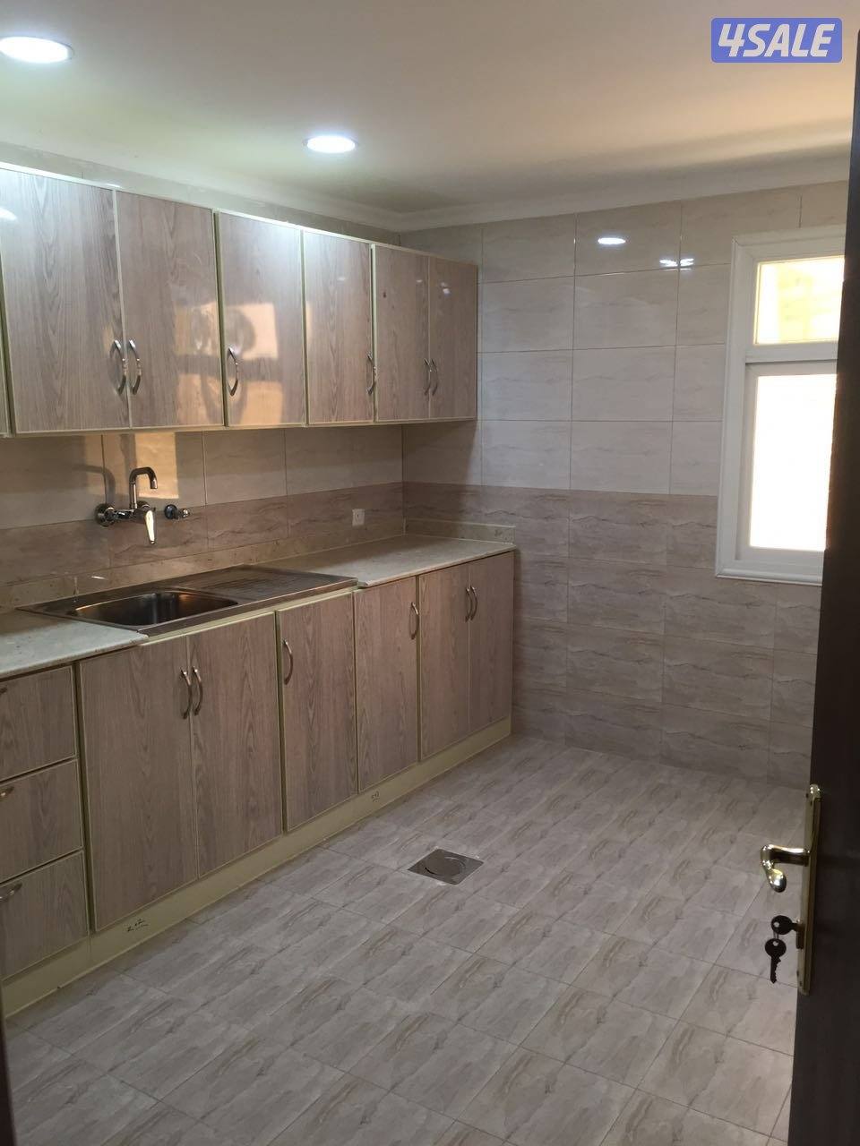 شقة للإيجار بصباح الناصر دور ارضي مدخل خاص2