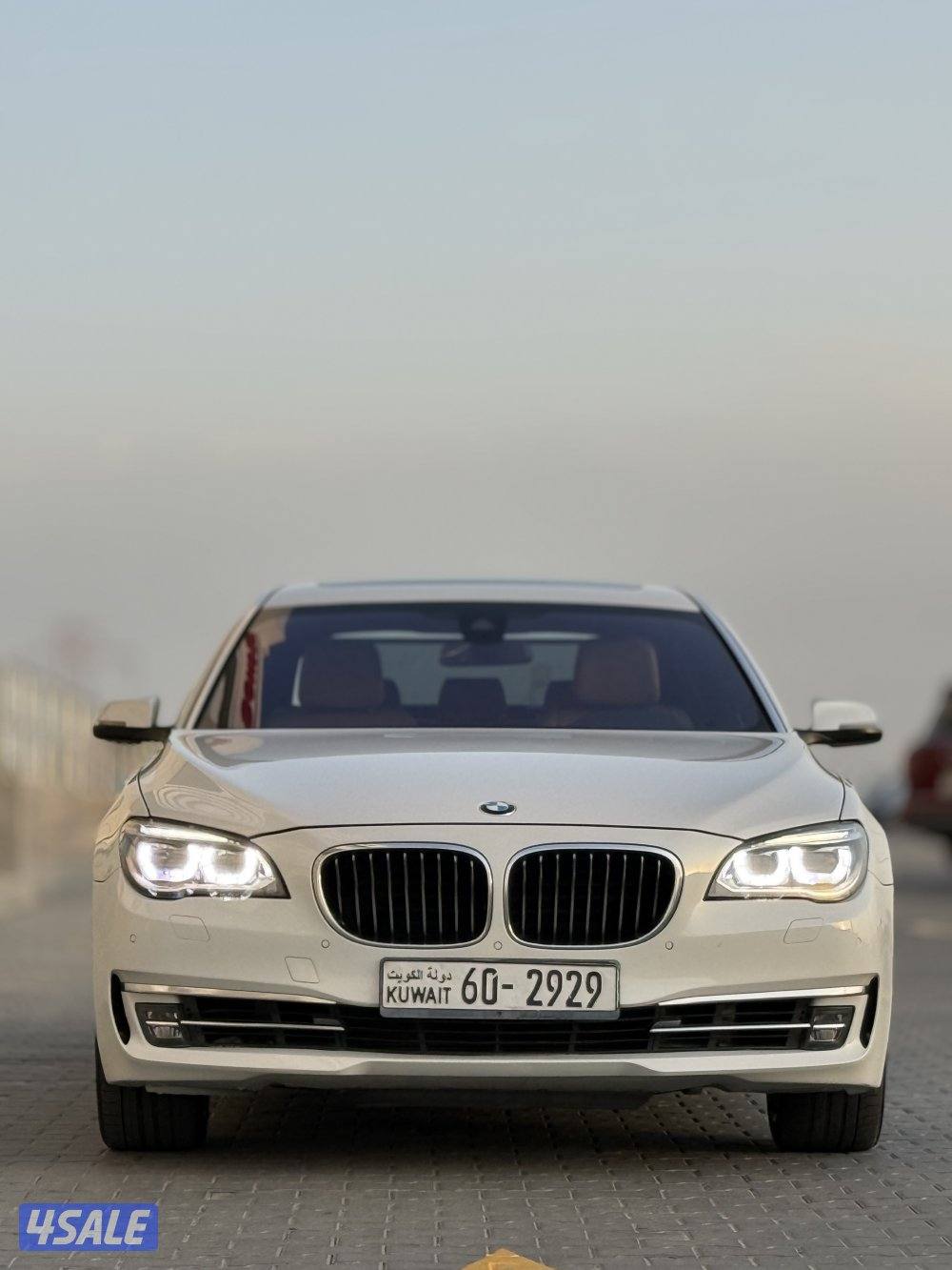 للبيع بي ام 740! موديل 20150