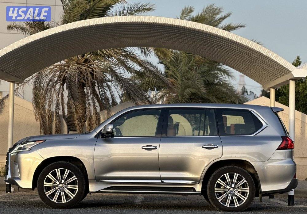 معرض القمة🚩1