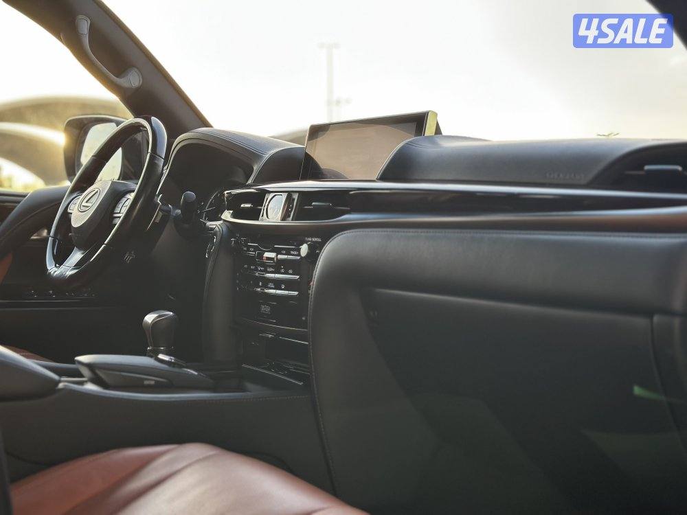 معرض القمة🚩7